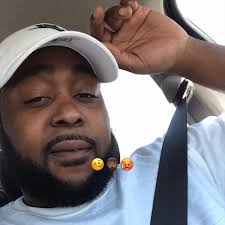 Nicole Briscoe and Ryan Smith lost it 😭