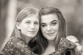 Friends Take Flight Live Music Event