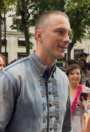 Drew Starkey Explores the Charm of Paris