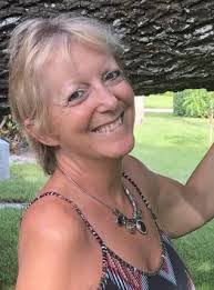 Marianne Mitchell's Instagram, Twitter & Facebook