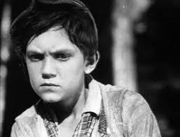 За сморчковым закрепилась слава так называемого «эпизодника», в его фильмографии более 100 различных киноролей. Umer Akter Iz Letyat Zhuravli Nikolaj Smorchkov