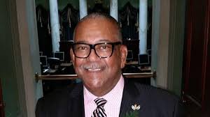 Reconocen trayectoria de Ramón Aníbal Ramos