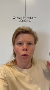 Danielle Bursey's Instagram, Twitter & Facebook