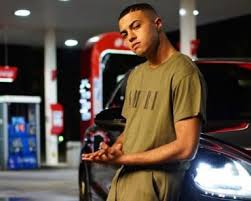 Jul 03, 2021 · in vetta c'è ancora sangiovanni con l'album omonimo seguito al secondo posto da taxi driver del rapper rkomi che sette giorni fa era terzo. Musica Archivi Chiechiera It