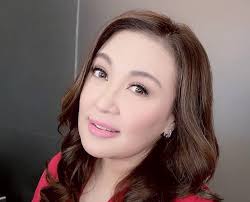 Sharon, kasama ang pamilya sa bagong TVC-Balita