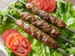 Read more about seekh kabab recipe in urdu at ab hath ko geela kartay jayen aur seekh pe charhatay jayen aur koyelo per senk lein. Malai Seekh Kabab Food Fusion
