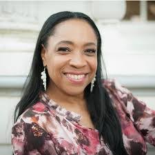 Darla Lee's Instagram, Twitter & Facebook