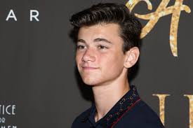 Bee and PuppyCat voice cast: What do the characters look like in real life?