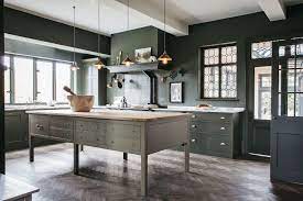For the more ornate english country feel, add stronger colors from nature, including reds, purples, and greens to complete the kitchen color scheme. 8 Gorgeous English Kitchen Ideas English Country Kitchen Style