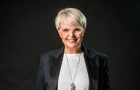 Aktywuj konto premium dlaczego widzę ten komunikat? Karolina Korwin Piotrowska Po Rozmowach Z Kramerem Wiem Ze Nie Wystapie Z Kosciola Nie Dokonam Apostazji