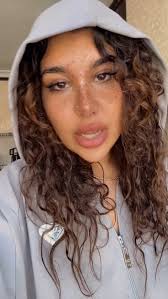 از منی که همش میگید #تجربت تو هر زمینه زیاده بشنو این حقیقت تلخو 😂😘, .,  ., ., ., ., ., ., ., ., #خیانت #عشق #تنفر #دروغ #ذات_خراب #ذات #حقیقت  #حقیقت_تلخ #اکسپلور #دختر #پسر #اکسپلور#topkapı #iran ...