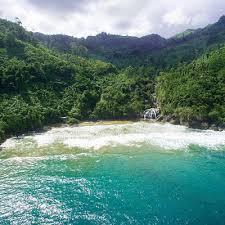 Salah satu fasilitas pantai balekambang malang adalah wahana flying fox yang bisa kamu coba cukup dengan membayar rp 30.000 per orang. Rute Jalan Pantai Banyu Anjlok Malang Harga Tiket Masuk Terbaru Penginapan Kanalmalang Net