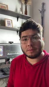 Aaron Beltran (@aaronubeltran)