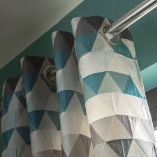 Rideau Triangles Bleu Petrole L 140 X H 260 Cm Rideau Bleu Canard Rideaux Rideaux Bleus