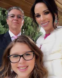 Ana furtado e boninho marcello sa barretto. Ana Furtado Comemora 23 Anos De Casamento Com Boninho Te Amo Famosidades