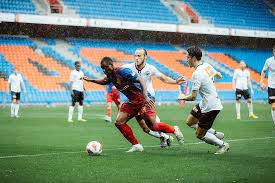 Der fc aarau engagiert sich auf verschiedenen ebenen für den fussballsport und ist nicht nur mit seinem fanionteam in der challenge league präsent. Fcb Fc Aarau Fc Basel Die Offizielle Website