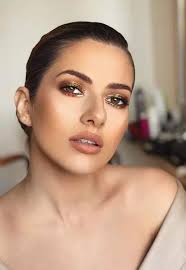 La două luni de la despărțire, cei doi foști iubiți au dat nas în nas la filmările videoclipului lidiei. Lidia Buble Mesajul Bizar Cu Care È™i A È™ocat Fanii Cred CÄƒ Nu Mai Am Mult De TrÄƒit