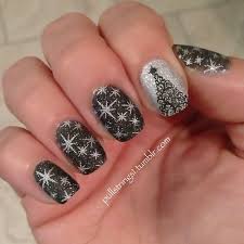 26 New Year S Eve Brilliant Nail Art Designs Xmas Nails New Year S Nails Christmas Nails