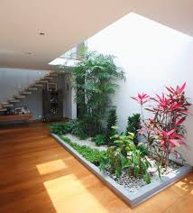 Dekorasi pernikahan dalam rumah solusi pada saat sekarang ini yang sedang mengalami pandemi virus coronadekorasi sederhana di buat berdasarkan permintaan pe. Inspirasi Taman Dalam Rumah Cantik Modern