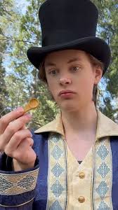 By request, the honey tasting video. 😊❤️❤️ (I hope it is OK, I was very  worried it is too long. But there were four different flavors to taste!)  ❤️❤️ I wish everyone