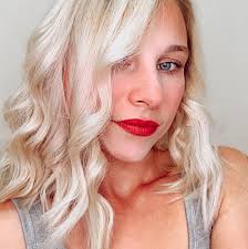 Can I ask what everyone is paying for a content creator/social media  manager for their business? I am