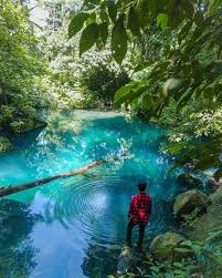 Dengan begitu, kalian akan merasa aman dan segar ketika berenang di kolam mata air sirah cipelang. Tiket Wisata Air Cipelangh Sumedang Wisata Ciburial Sumedang 10 Tempat Wisata Di Sumedang Jabar Merupakan Obyek Wisata Alam Sumber Air Bersih