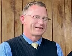 Palmyra deacon honored as Chamber's Educator of the Year