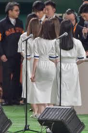 生田絵梨花さんスカートを自分で押し付けてパンティーを透けさせる - エッチすぎるぐらぞうチャンネル