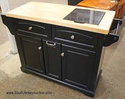 The cutting board i received was not true to size. Sold Price Contemporary Butcher Block Top With Marble Top Insert Cutting Board Kitchen Work Island Invalid Date Edt