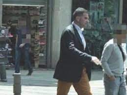 Sep 30, 2016 · le tele erano dunque finite nelle mani dei clan, tenute nascoste in una delle case riconducibili al gruppo di raffaele imperiale, ras del narcotraffico ora latitante a dubai. Npwut9uvacumtm