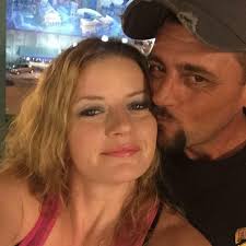 Kelli Welsh's Instagram, Twitter & Facebook