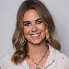 Ella Doran's Instagram, Twitter & Facebook