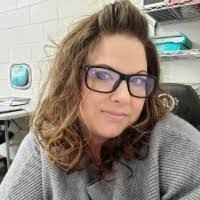 Jennifer Shy's Instagram, Twitter & Facebook