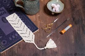 Intermediate or advanced beginner pattern is. Easy Knitted Bookmark A Free Pattern For Beginners