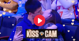 Are you searching for kiss png images or vector? Nba Fan Records His Own Kiss Cam Make Out Session At Knicks Game Fanbuzz