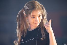 Twice's momo went above and beyond for her secret friend, dahyun! 190526 Dahyun Approved Twice