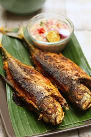 1 kg ikan mujair nila atau ikan apa saja yg disuka jeruk nipis. Pin Di Spicy Dishes