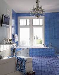 Most places accept cash and major credit cards. 12 Beautiful Blue Bathrooms That Feel Refreshing And Serene Beach House Bathroom Blue Bathrooms Designs White Home Decor