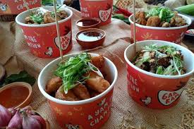 Masukkan dua bungkus mie kedalam air mendidih serta sayur kering sachet. Populer Travel Bisnis Kuliner Gibran Dan Kaesang Makanan Saat Musim Hujan Halaman All Kompas Com