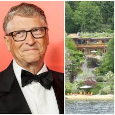Inside Bill Gates' OTT mansion, Xanadu 2.0: the Microsoft billionaire  splurged US$63 million to spruce up the home with tech, art and 24  bathrooms … but was it really a 'nightmare' for