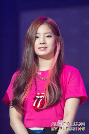 Image Result For Dahyun Hair Peekaboo Hair Colors Black Hair With Highlights Hair Inspo Color