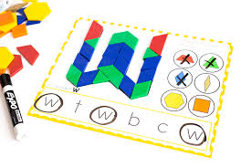 Letter q… quarters, question mark stamps, quilt squares cut from paper. Free Printable Lowercase Alphabet Pattern Block Mats