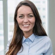 Caroline Spangler's Instagram, Twitter & Facebook