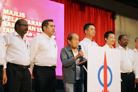 Whois chen man hin, malaysian politician,birthplace is china ,date of birth november 14,1924,age 97,sign of the zodiac scorpio. O Xrhsths Dap Malaysia Sto Twitter 3 Ahli Parlimen Rasah Teokokseong Timb Pengerusi Dap Ns P Guna Jemput Pengasas Parti Dr Chen Man Hin Berucap Https T Co U0jf2s0w3n