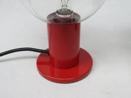 Get 5% in rewards with club o! Small Vintage Red Table Lamps By Motoko Ishii For Staff 1960s Set Of 2 For Sale At Pamono