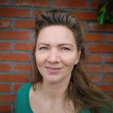 Wij zijn in de clausules gedoken voor de vaccincontracten en ons dood  geschrokken'