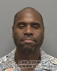 Allison, Darius Shauntee CONTEMPT OF COURT (VIOL INJUNCTION PROTECTION  DOMESTIC VIOLENCE) Bail: Not Set Age: 43 Height: 5' 09" Weight: 150 lbs  Sex: Male