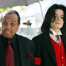 Was passierte mit seiner nase? Michael Jackson Vom Eigenen Vater Chemisch Kastriert Gala De