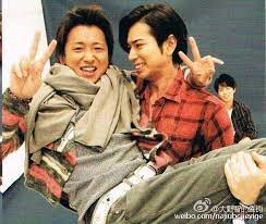 arashi おしゃれまとめの人気アイデア pinterest かずっち 嵐 リーダー 嵐 コンビ 嵐 live