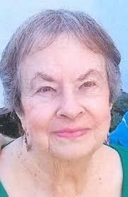 Stella Kania's Instagram, Twitter & Facebook